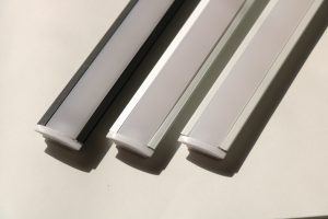 چراغ خطی زیر کابینتی توکار
