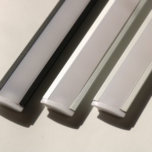چراغ زیر کابینتی