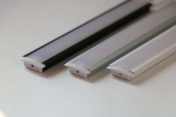 چراغ زیر کابینتی